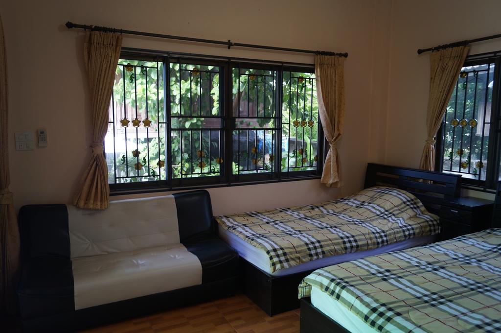 Three Moon Apartamento Doi Saket Exterior foto
