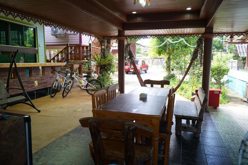 Three Moon Apartamento Doi Saket Exterior foto