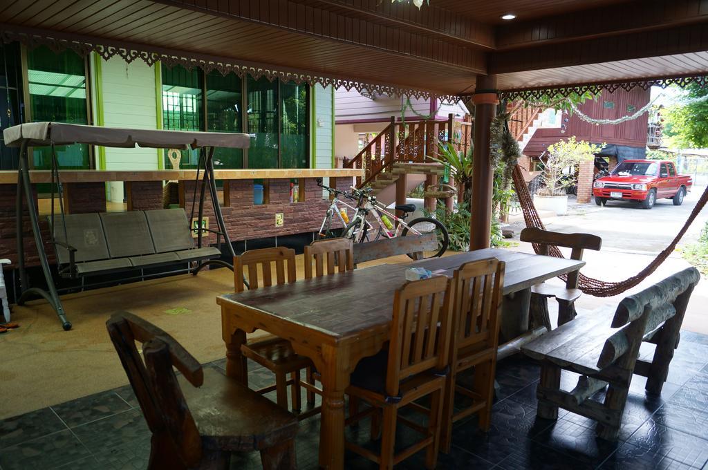 Three Moon Apartamento Doi Saket Exterior foto